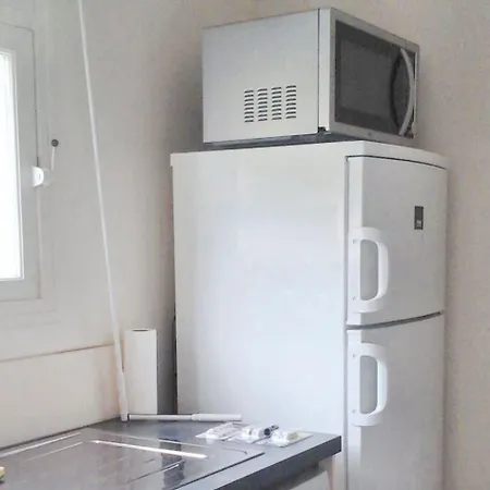 아파트 Appartement Charmant Avec Vue Sur La Mer Au Cannet - 58 M² *